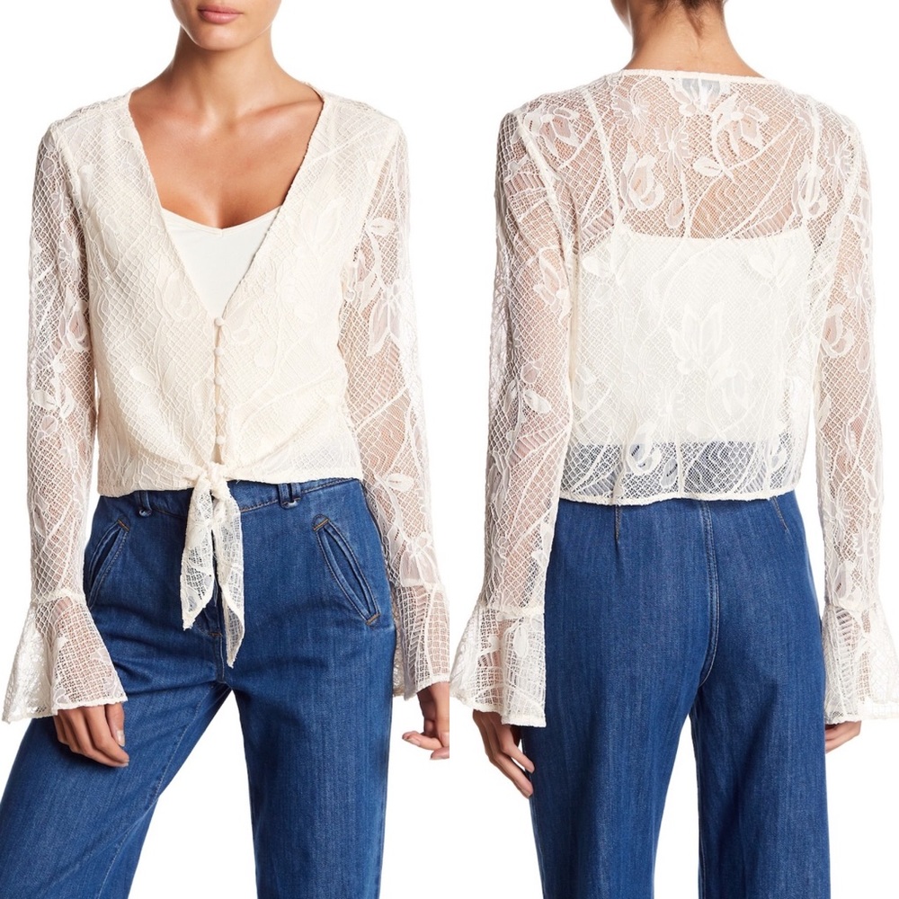WAYF Pianceza Knot Front Top (B)